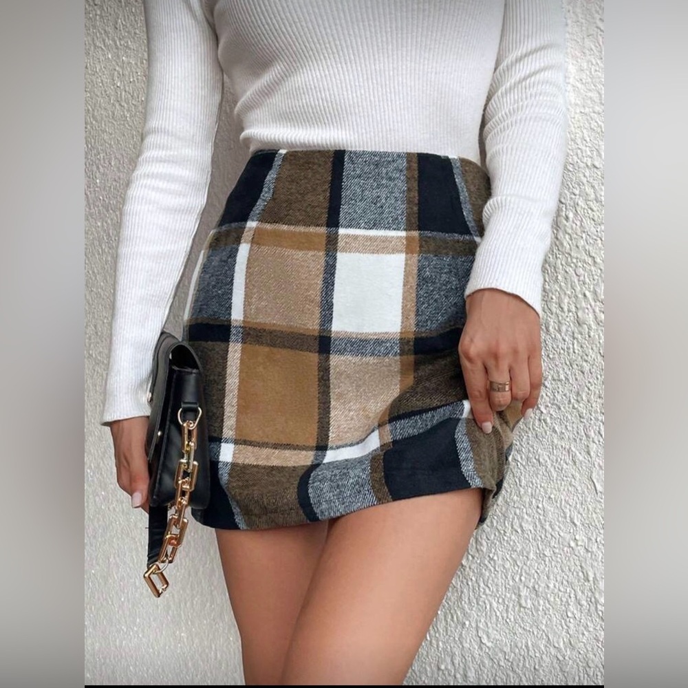 SHEIN Clasi Plaid Print Skirt